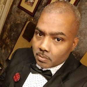 Meet your Posher, Lionell